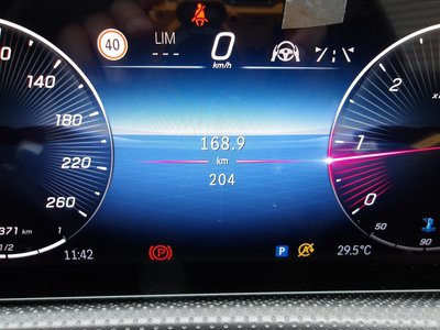 2025 Mercedes-BENZ A-CLASS 缩略图 32