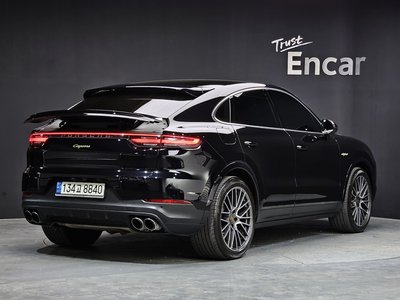 PORSCHE CAYENNE - 4