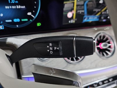 MERCEDES-BENZ CLS - 9