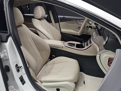 MERCEDES-BENZ CLS - 10