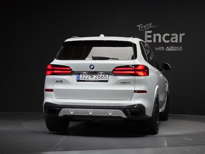 صورة 4 لـ 2025 BMW X5