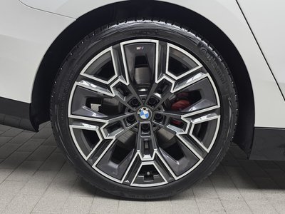 صورة مصغرة 26 لـ 2025 BMW 5 SERIES