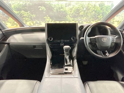 TOYOTA ALPHARD - 2