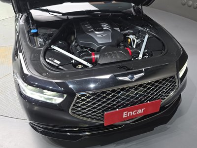 2019 Genesis G90 photo 7