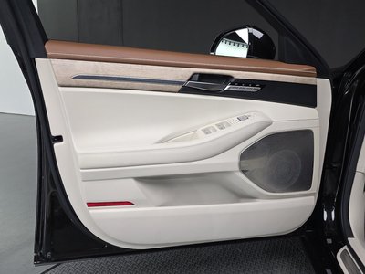 2019 Genesis G90 — миниатюра 14