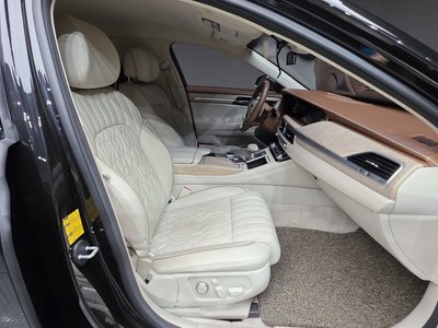 2019 Genesis G90 — миниатюра 16