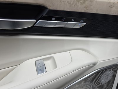 2019 Genesis G90 — миниатюра 33