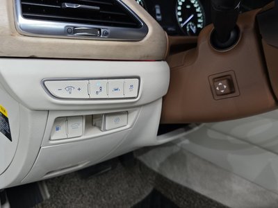 2019 Genesis G90 — миниатюра 18
