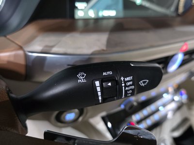 2019 Genesis G90 — миниатюра 35