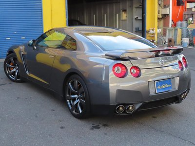NISSAN GT-R - 7