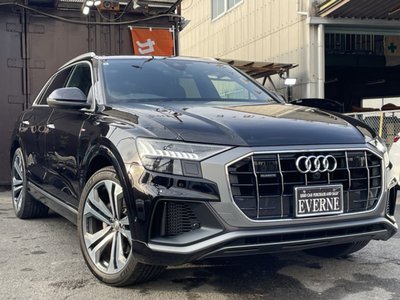 AUDI Q8 - 6