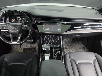 AUDI Q7 - 5