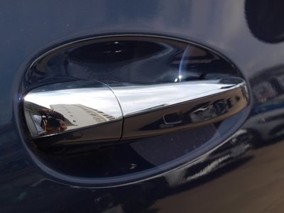 2025 Mercedes-BENZ GLE — миниатюра 12