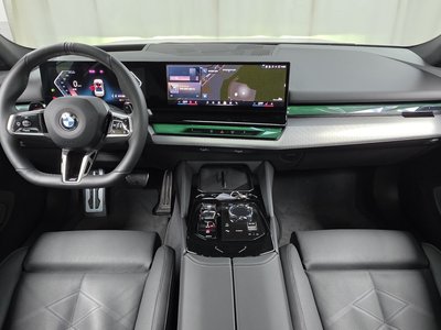 BMW 5 SERIES - 4