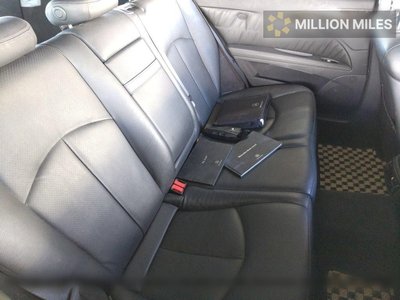 MERCEDES-BENZ E-CLASS - 6