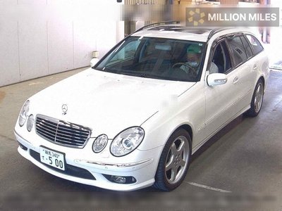 MERCEDES-BENZ E-CLASS - 4