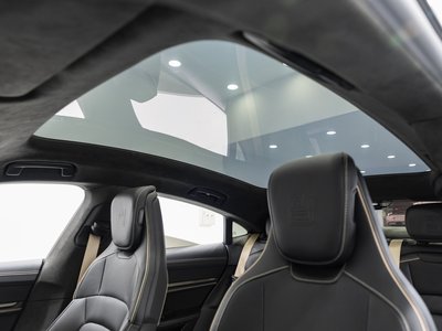 صورة مصغرة 18 لـ 2025 Porsche TAYCAN