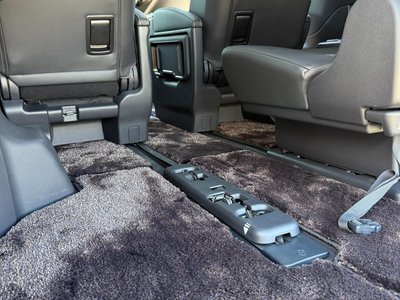 صورة مصغرة 56 لـ 2024 Toyota VELLFIRE