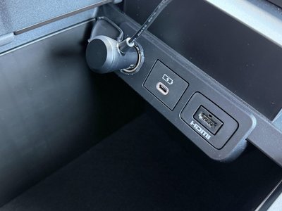 صورة مصغرة 53 لـ 2024 Toyota VELLFIRE