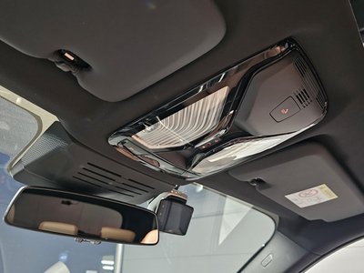 2025 BMW X5 缩略图 31