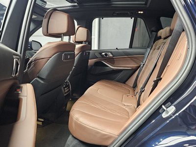 2025 BMW X5 缩略图 18