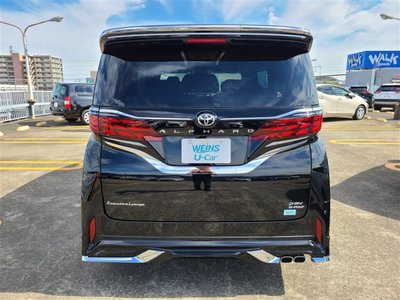 TOYOTA ALPHARD - 4