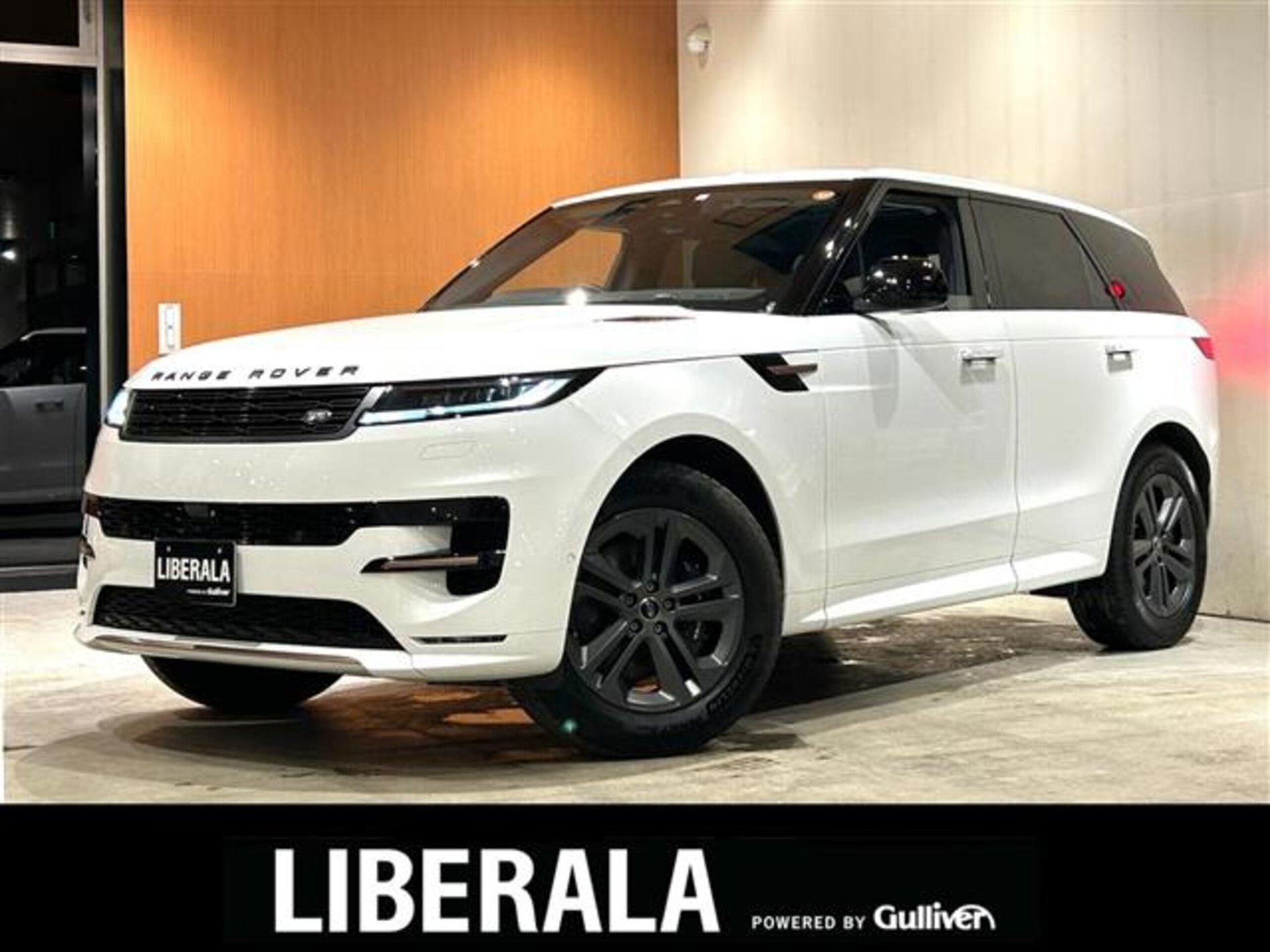 LAND ROVER RANGE ROVER SPORT - View 1