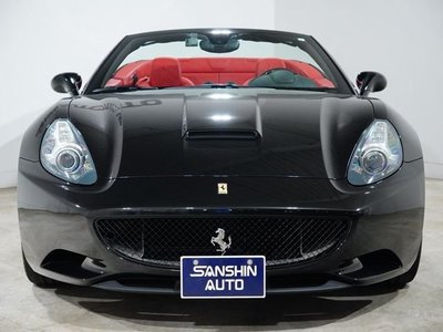 FERRARI CALIFORNIA - 5