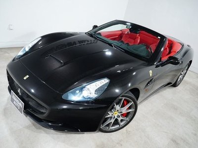 FERRARI CALIFORNIA - 8