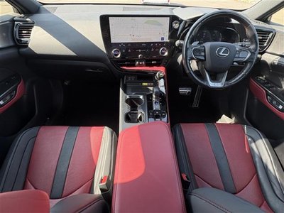 صورة مصغرة 42 لـ 2022 Lexus NX