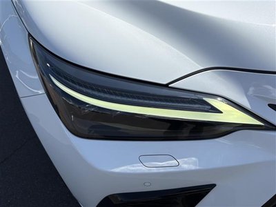 صورة مصغرة 34 لـ 2022 Lexus NX