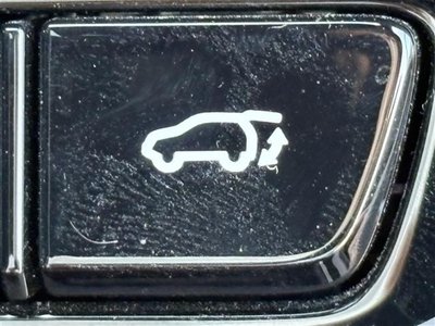 صورة 7 لـ 2022 Lexus NX