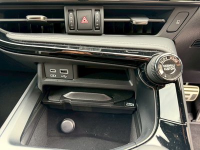 2023 Lexus NX — миниатюра 53