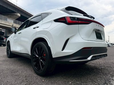 2023 Lexus NX — миниатюра 33