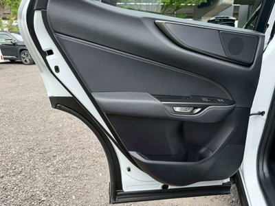 2023 Lexus NX — миниатюра 72
