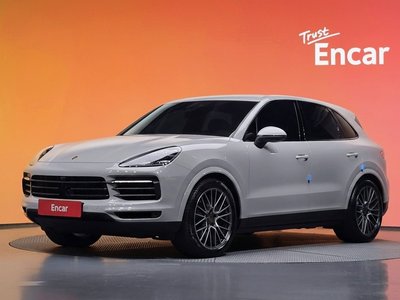 PORSCHE CAYENNE - 1
