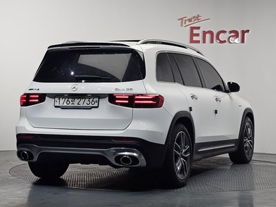 MERCEDES-BENZ GLB - 3