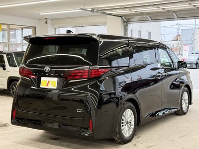 TOYOTA ALPHARD - 4