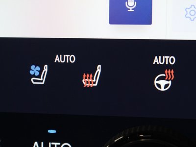 2023 Lexus NX thumbnail 15