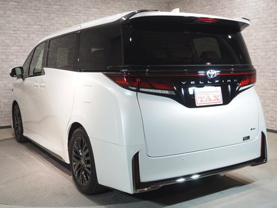 TOYOTA VELLFIRE - 6