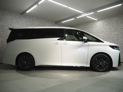 TOYOTA VELLFIRE - 5