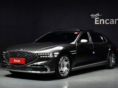 صورة 1 لـ 2022 Genesis G90 (RS4)