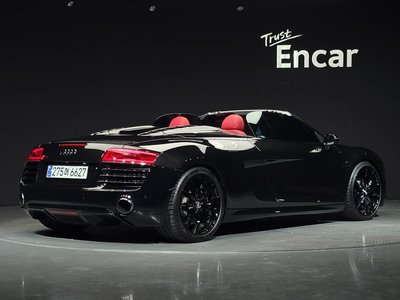 AUDI R8 - 4