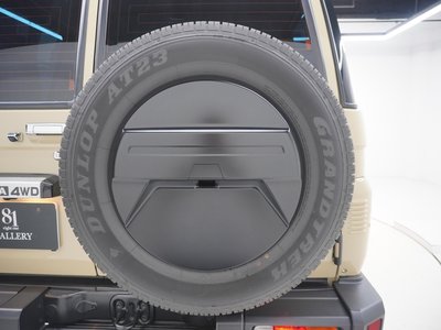 2024 Toyota LAND CRUISER 70 — миниатюра 19