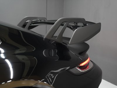 PORSCHE 911 - 10