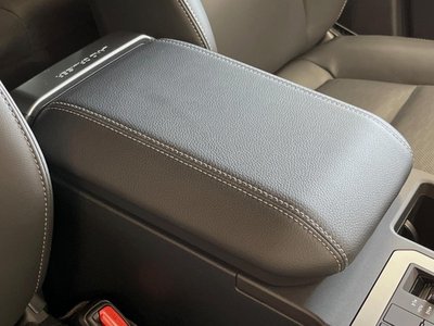 2025 Toyota LAND CRUISER 250 — миниатюра 34