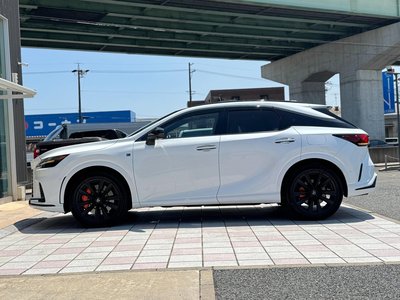 صورة مصغرة 36 لـ 2025 Lexus RX