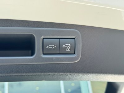 صورة مصغرة 80 لـ 2025 Lexus RX