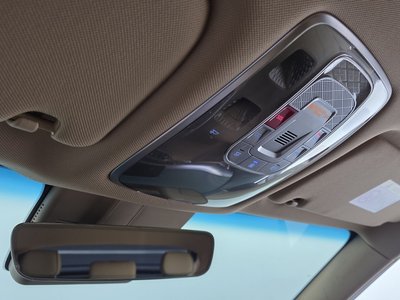 2023 Genesis GV60 thumbnail 23
