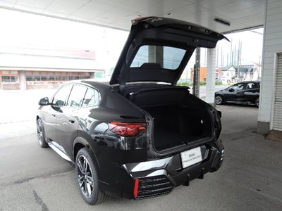 صورة 10 لـ 2025 BMW X2